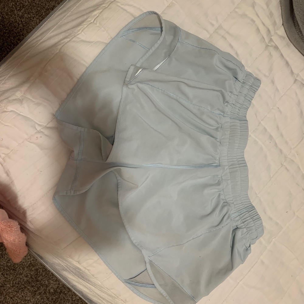 Lululemon hotty hot shorts size 12